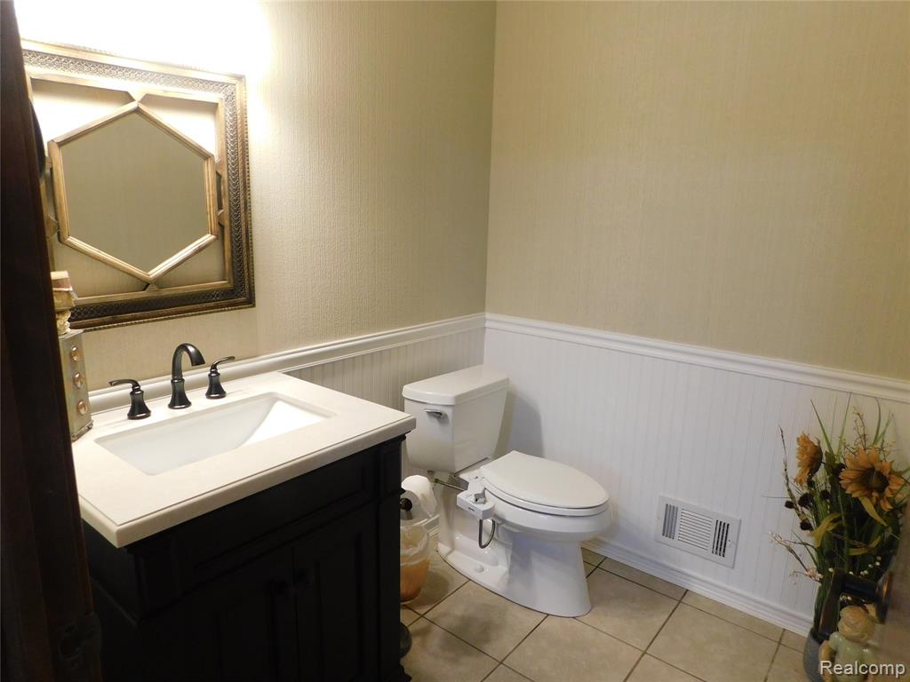 2800 Ranieri Drive Troy, MI 48085 - Photo 54 of 63