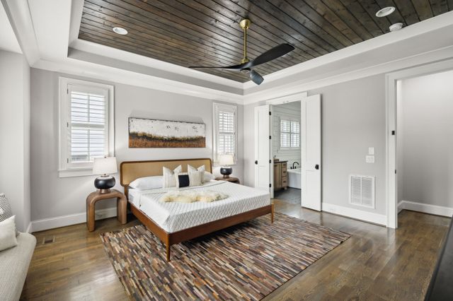 $2,300,000 | 2116 19th Avenue South, Nashville, TN 37212