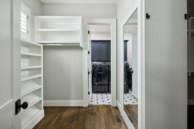 $2,300,000 | 2116 19th Avenue South, Nashville, TN 37212