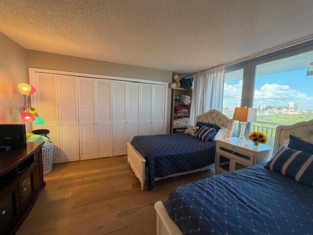 1180 South Ocean Boulevard, Unit 63 Boca Raton, FL 33432 - Photo 11 of 16 1180 S OCEAN BLVD #6C