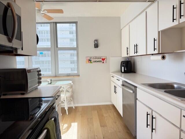 1180 South Ocean Boulevard, Unit 63 Boca Raton, FL 33432 - Photo 3 of 16 1180 S OCEAN BLVD #6C