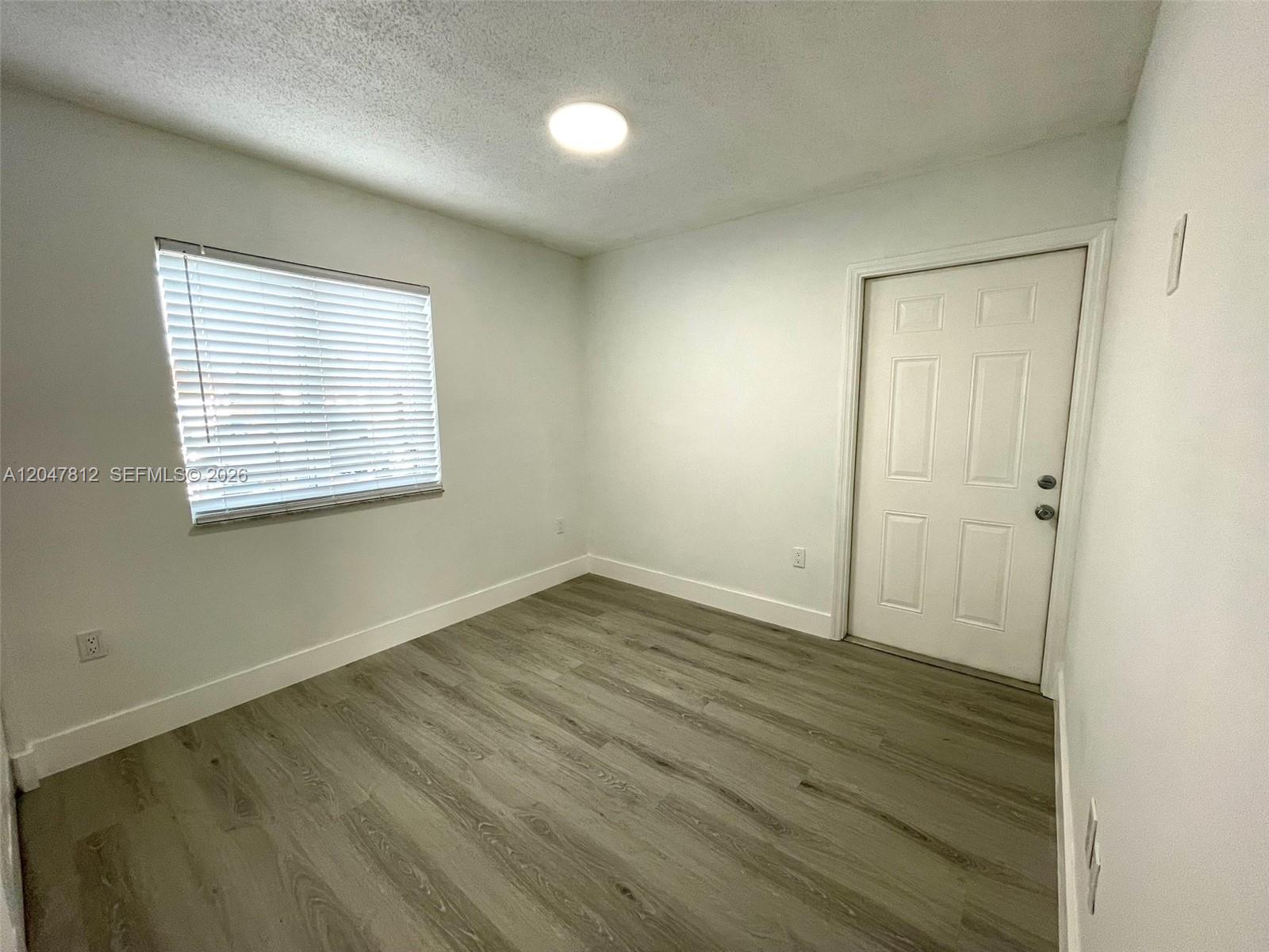18254 Southwest 143rd Place Miami, FL 33177 - Photo 10 of 26