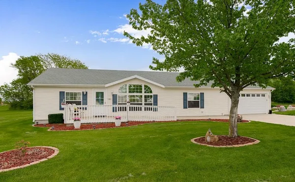 $265,000 | 803 North Pine Court, Oak Grove, MO 64075