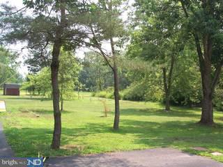 6025 Upper Ridge Road Green Lane, PA 18054 - Photo 2 of 6
