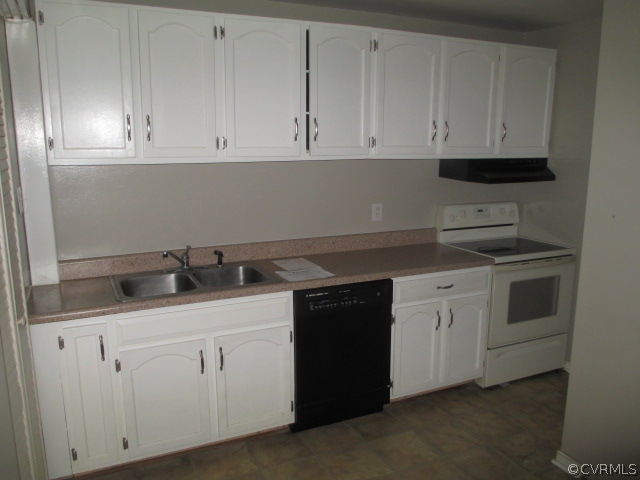 10030 Purcell Road Henrico, VA 23228 - Photo 8 of 17 Kitchen