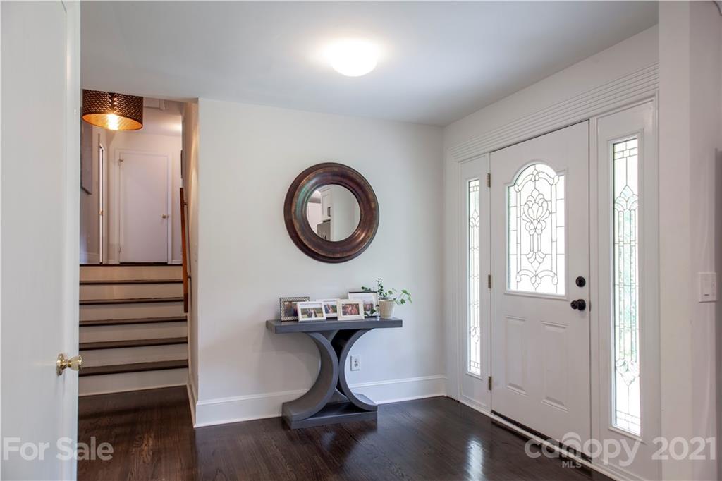 226 Post Oak Road Charlotte, NC 28270 - Photo 2 of 35 Gallery Image 2