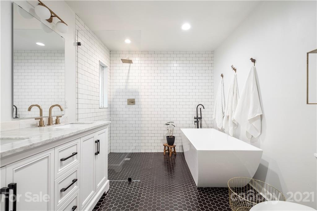 226 Post Oak Road Charlotte, NC 28270 - Photo 15 of 35 Gallery Image 15
