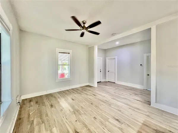 $2,550 | 111 West Amelia Avenue, Tampa, FL 33602