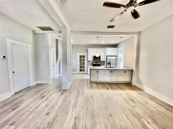 $2,550 | 111 West Amelia Avenue, Tampa, FL 33602