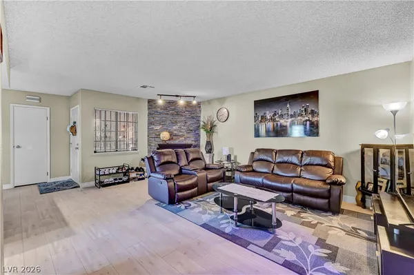 $228,000 | 5087 Eldora Avenue, Unit 3, Las Vegas, NV 89146