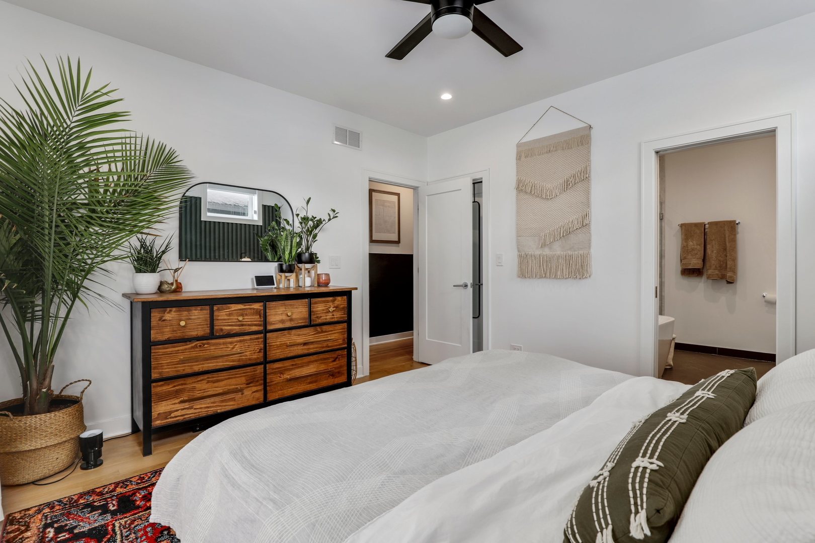 1810 South Racine Avenue, Unit 1 Chicago, IL 60608 - Photo 11 of 25