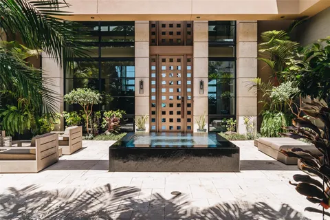 $15,000,000 | 766 Mokulua Drive, Kailua, HI 96734