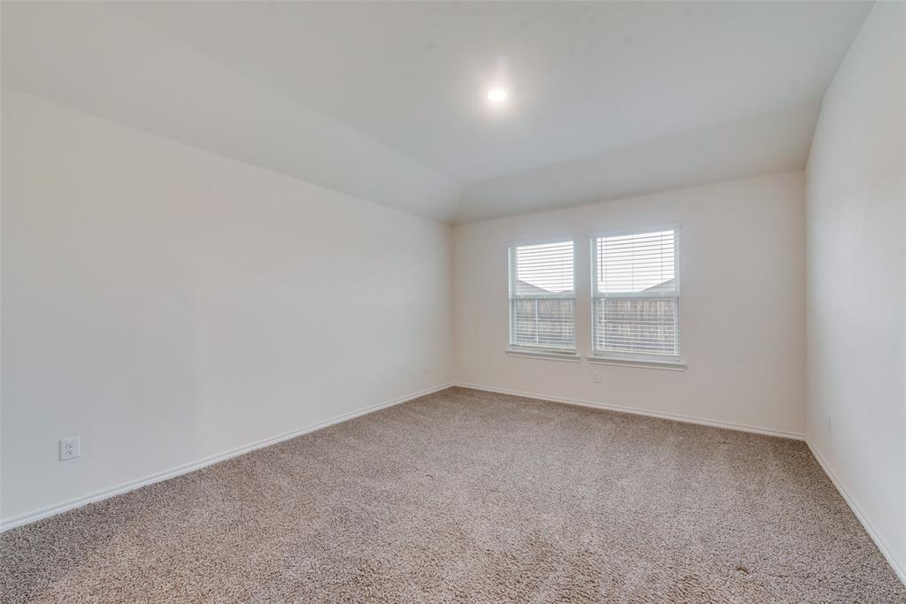 1413 Thunder Cyn Way Royse City, TX 75189 - Photo 17 of 24 an empty room with a window