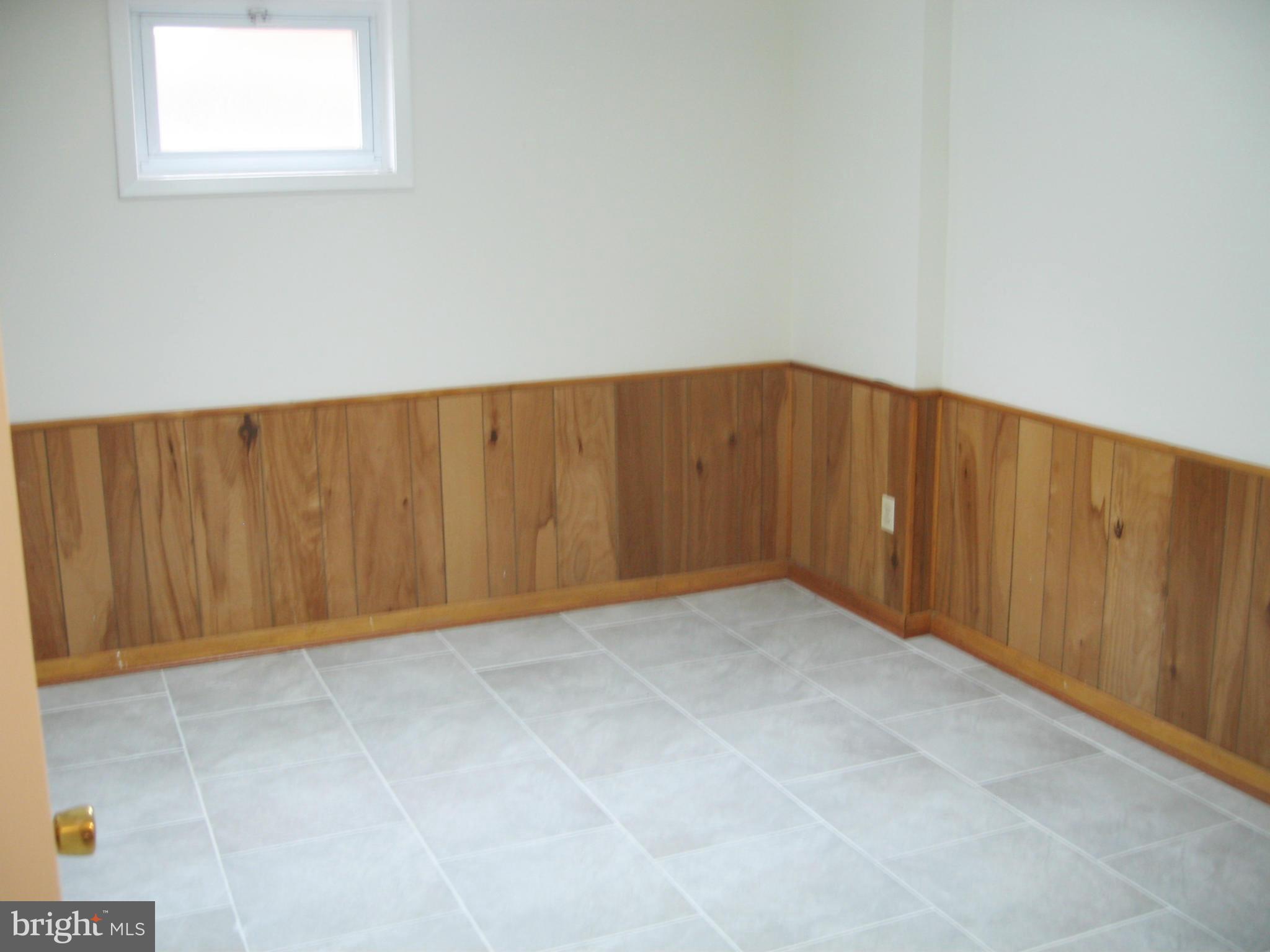 12805 Crisfield Road Silver Spring, MD 20906 - Photo 20 of 24 Basement