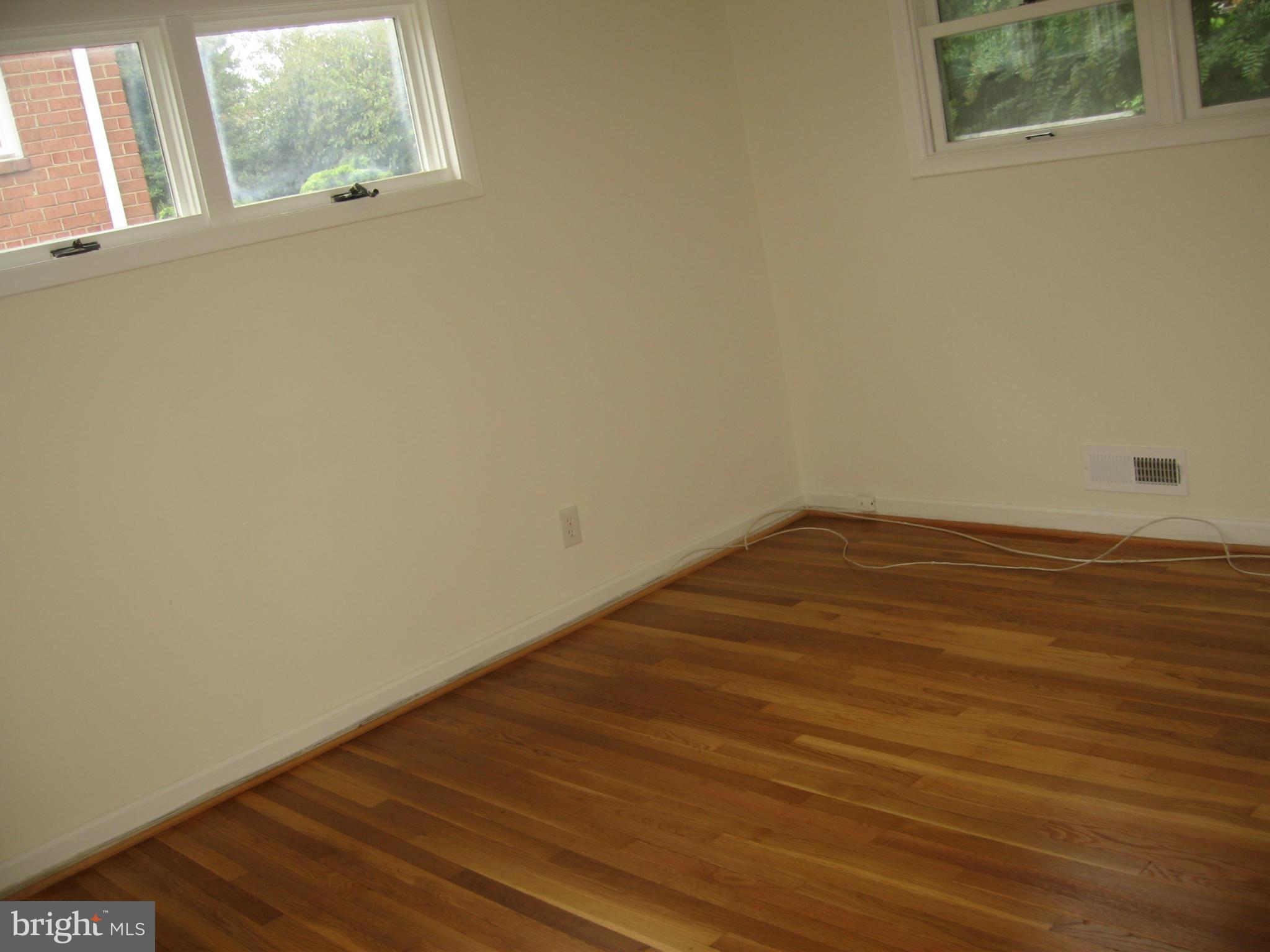 12805 Crisfield Road Silver Spring, MD 20906 - Photo 8 of 24 Bedroom (Master)