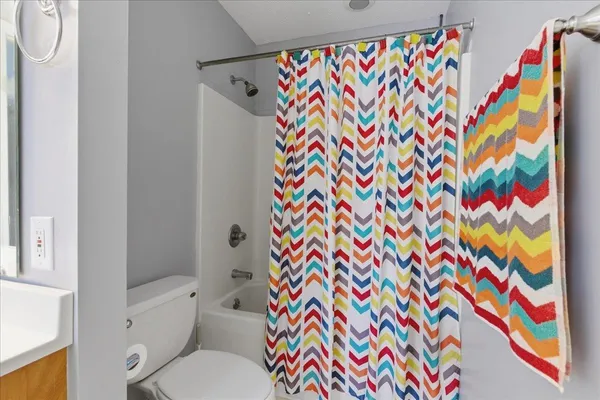 $350,000 | 185 Commodore Drive, Duncan, SC 29334