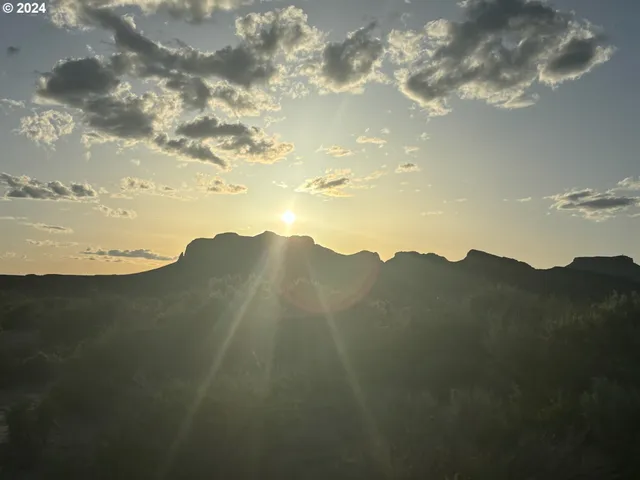 $58,000 | Old Lake Road, Christmas Valley, OR 97641