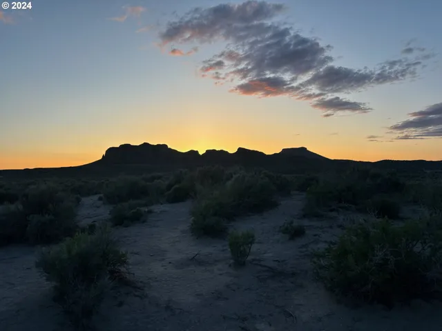 $58,000 | Old Lake Road, Christmas Valley, OR 97641