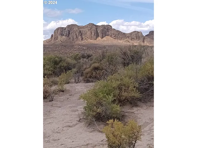 $58,000 | Old Lake Road, Christmas Valley, OR 97641