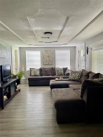 $1,570 | 500 North 8th Street, Richmond, TX 77469