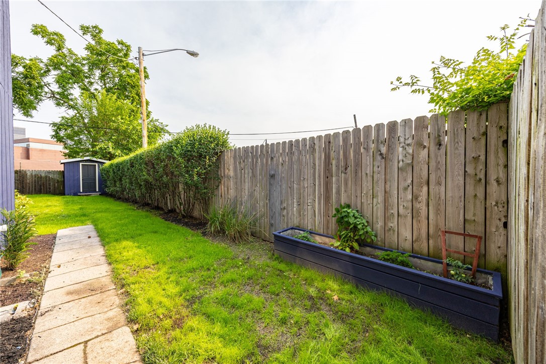95 Alexander Street Rochester, NY 14620 - Photo 36 of 44