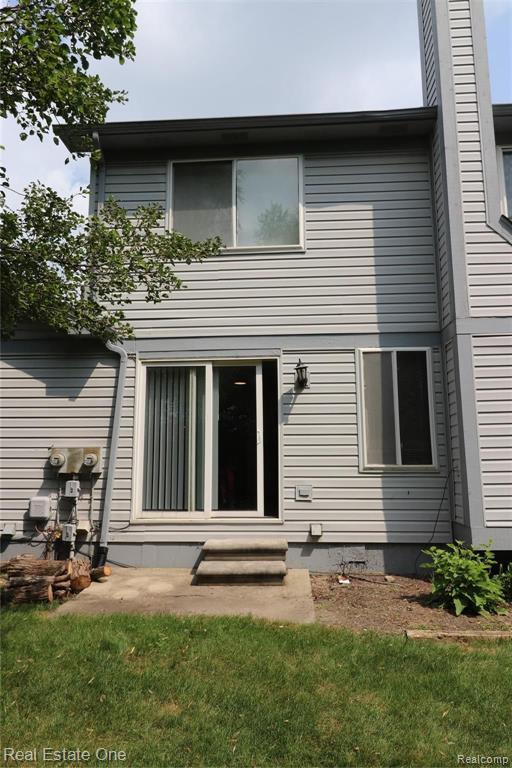 21947 Quail Ridge Drive, Unit 2 Riverview, MI 48193 - Photo 2 of 49