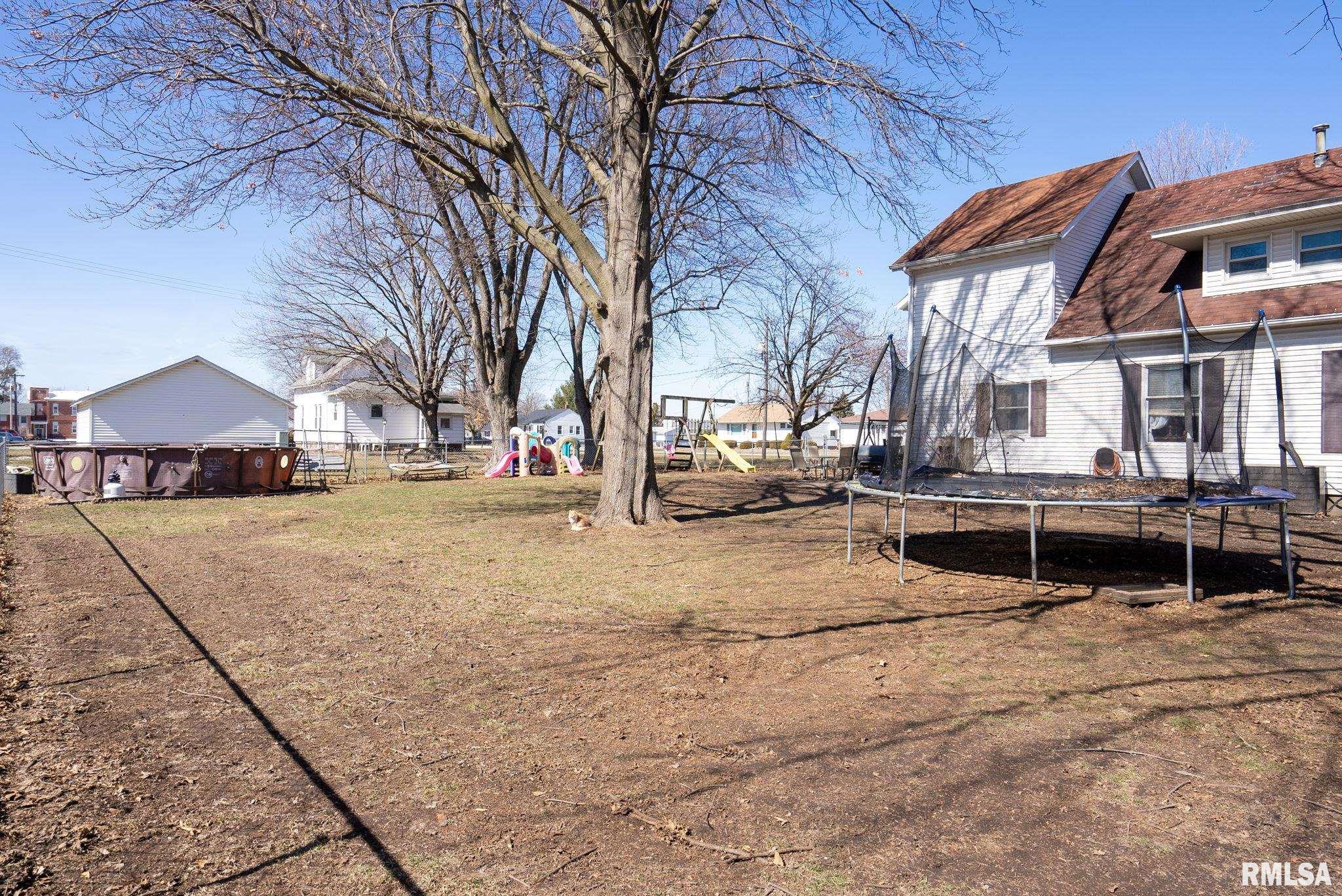 217 North 5th Avenue New Windsor, IL 61465 - Photo 28 of 34
