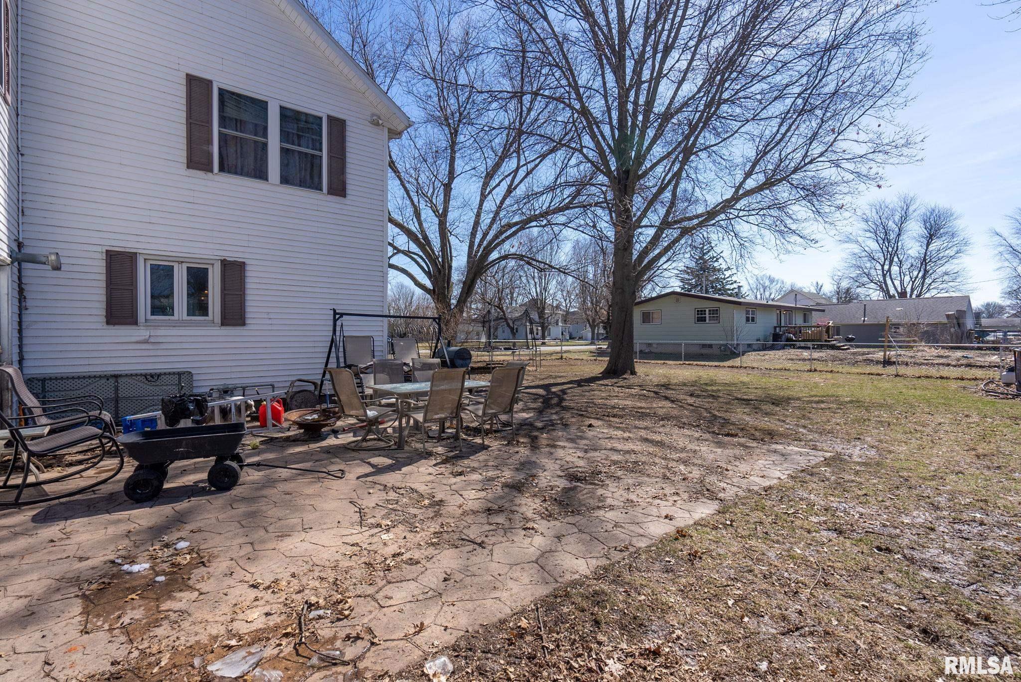 217 North 5th Avenue New Windsor, IL 61465 - Photo 30 of 34