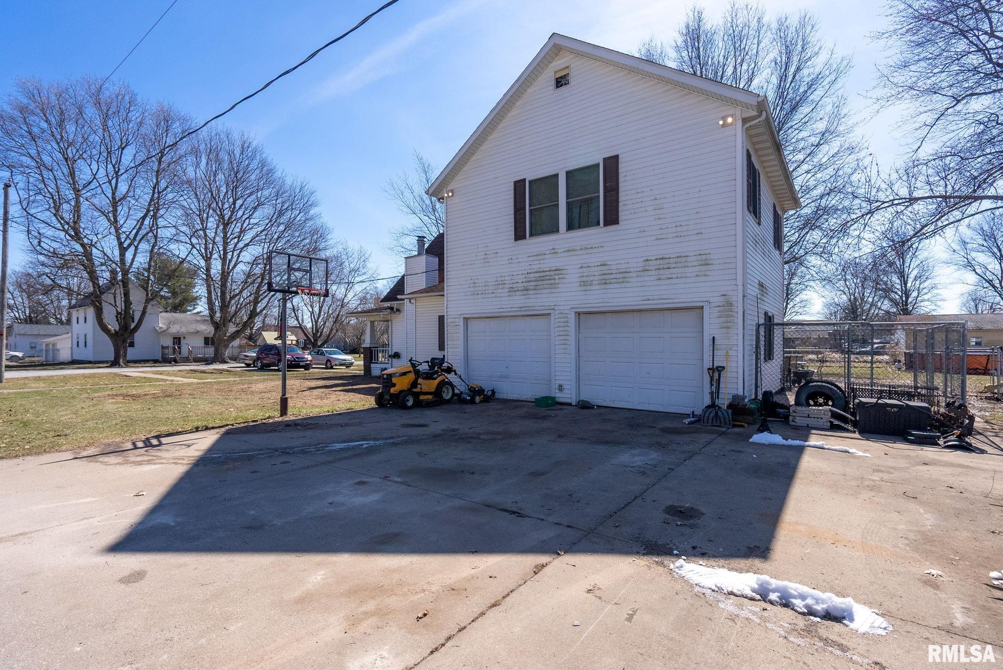 217 North 5th Avenue New Windsor, IL 61465 - Photo 33 of 34