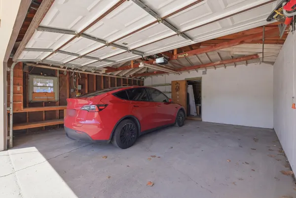 $3,200 | 1506 West Palm Drive, Mount Prospect, IL 60056