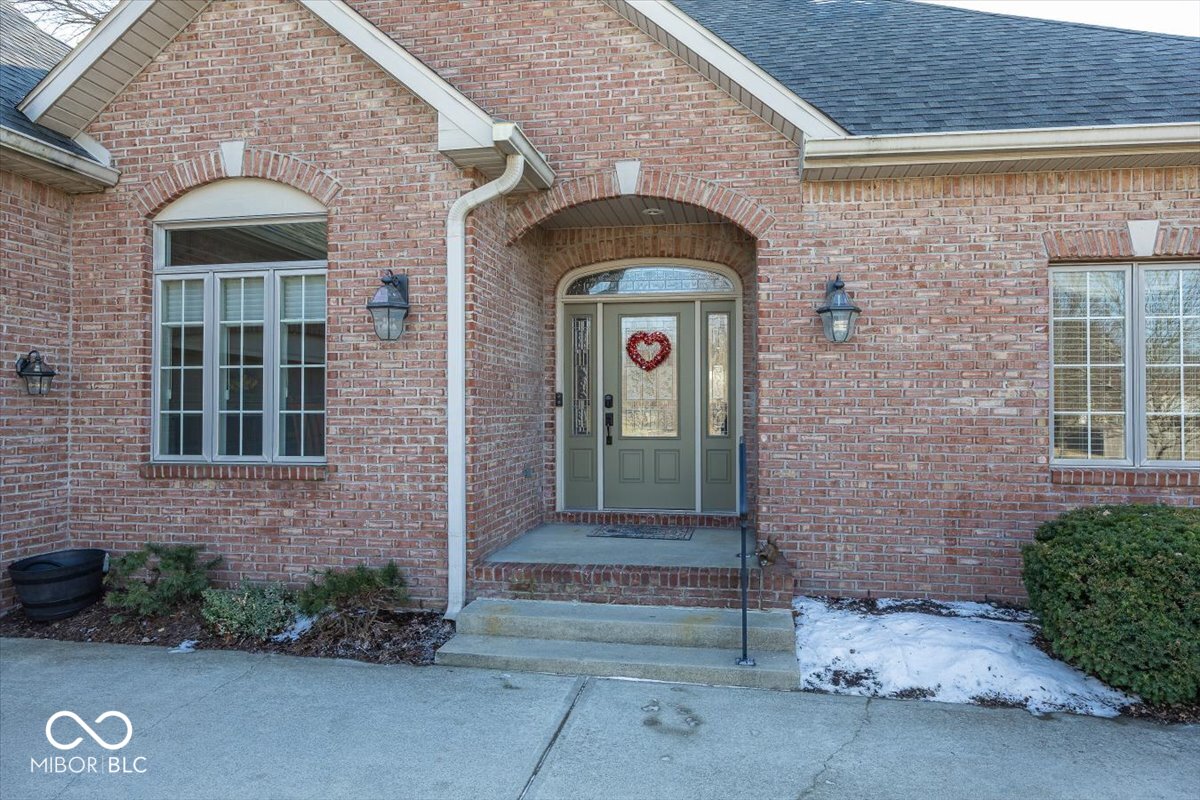 802 Banbury Road Noblesville, IN 46062 - Photo 3 of 42