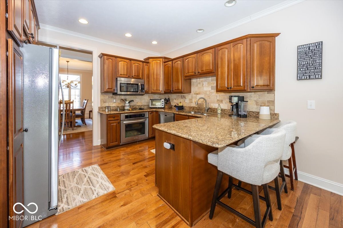 802 Banbury Road Noblesville, IN 46062 - Photo 10 of 42