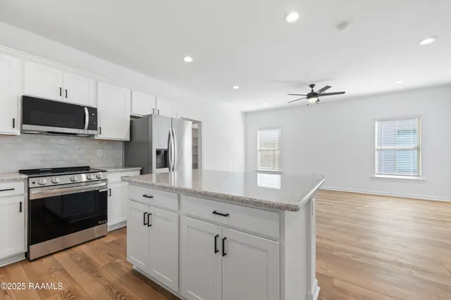 $249,999 | 102 Ridgedale, Scott, LA 70583