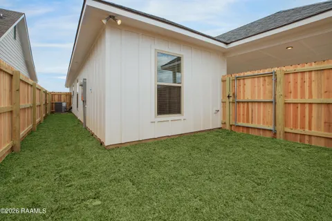 $249,999 | 102 Ridgedale, Scott, LA 70583