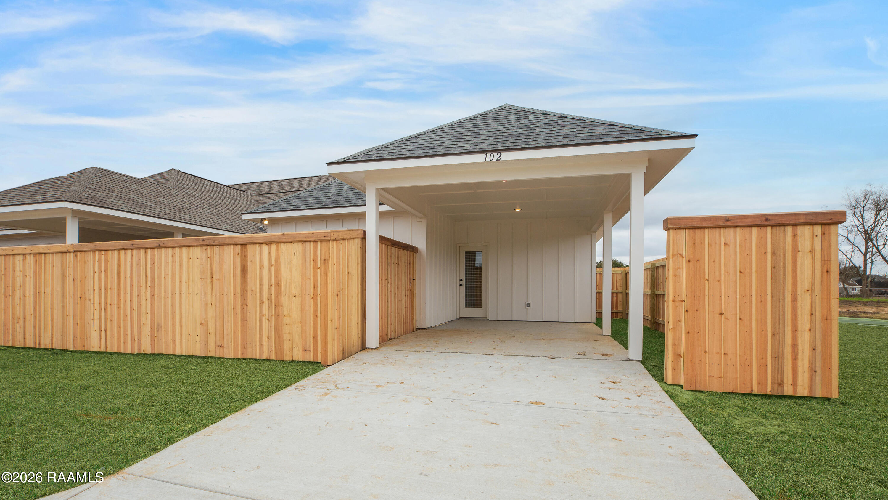 102 Ridgedale Scott, LA 70583 - Photo 16 of 25 Carport