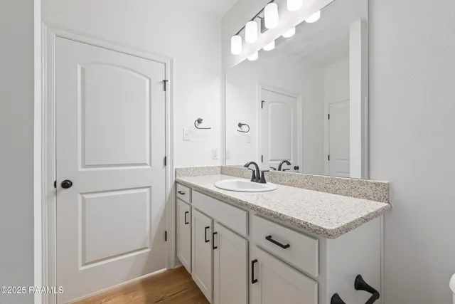 $249,999 | 102 Ridgedale, Scott, LA 70583