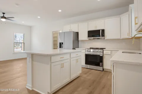 $249,999 | 102 Ridgedale, Scott, LA 70583