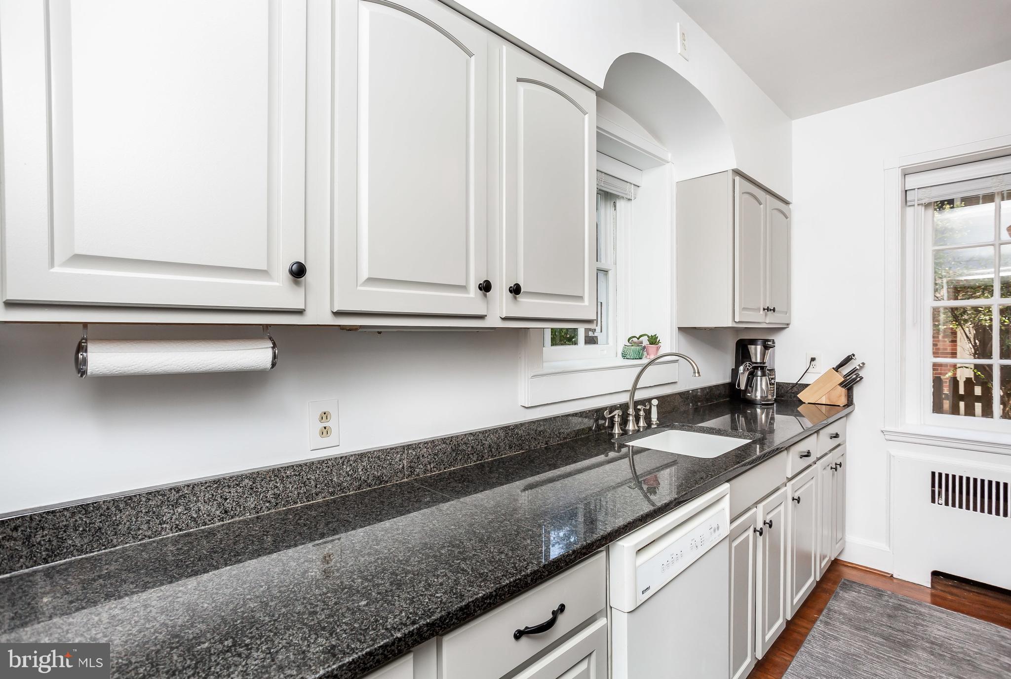 320 Paddington Road Baltimore, MD 21212 - Photo 13 of 55