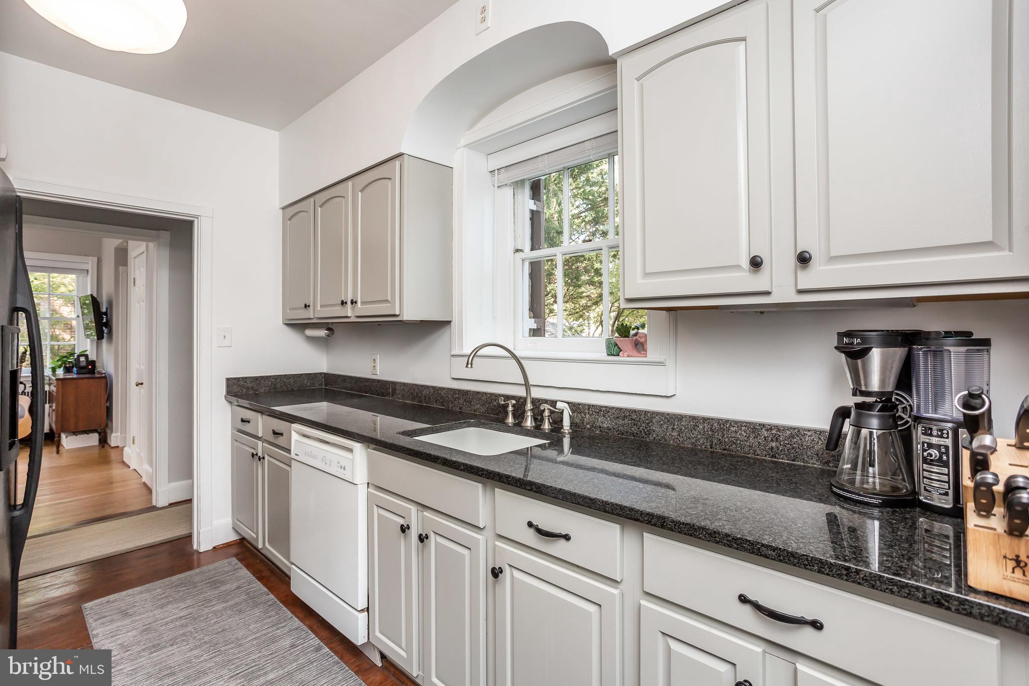 320 Paddington Road Baltimore, MD 21212 - Photo 14 of 55