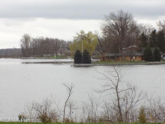 4081 East Rolston Road Linden, MI 48451 - Photo 3 of 4 017.jpg