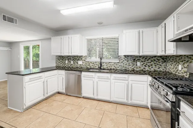 $465,000 | 6601 Corpus Christi Drive, Austin, TX 78729