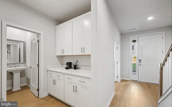 $4,500 | 22143 Penelope Heights Terrace, Ashburn, VA 20148