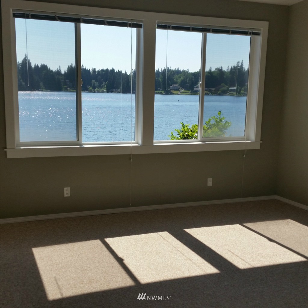 5224 Wonderland Road Snohomish, WA 98290 - Photo 4 of 17
