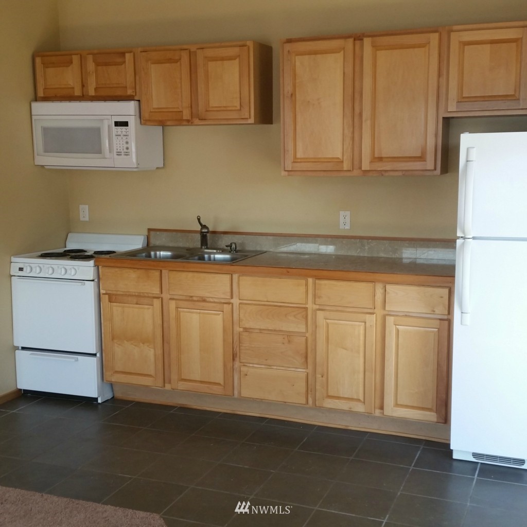 5224 Wonderland Road Snohomish, WA 98290 - Photo 10 of 17