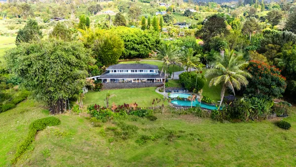 $2,695,000 | 75-1079 Keopu Mauka Drive, Holualoa, HI 96725