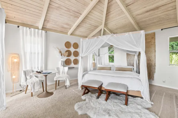 $2,695,000 | 75-1079 Keopu Mauka Drive, Holualoa, HI 96725