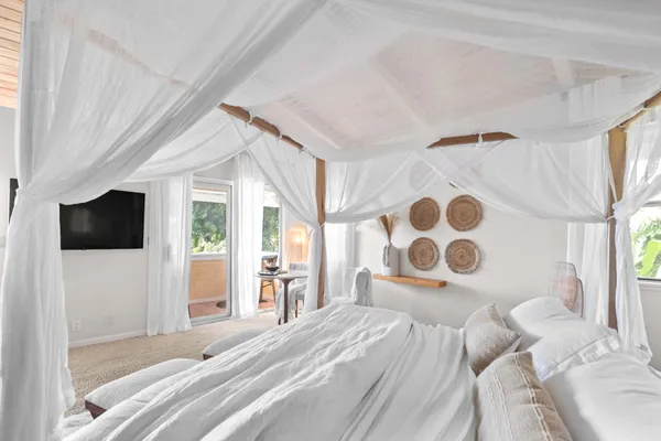 $2,695,000 | 75-1079 Keopu Mauka Drive, Holualoa, HI 96725