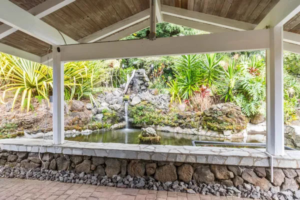 $2,695,000 | 75-1079 Keopu Mauka Drive, Holualoa, HI 96725