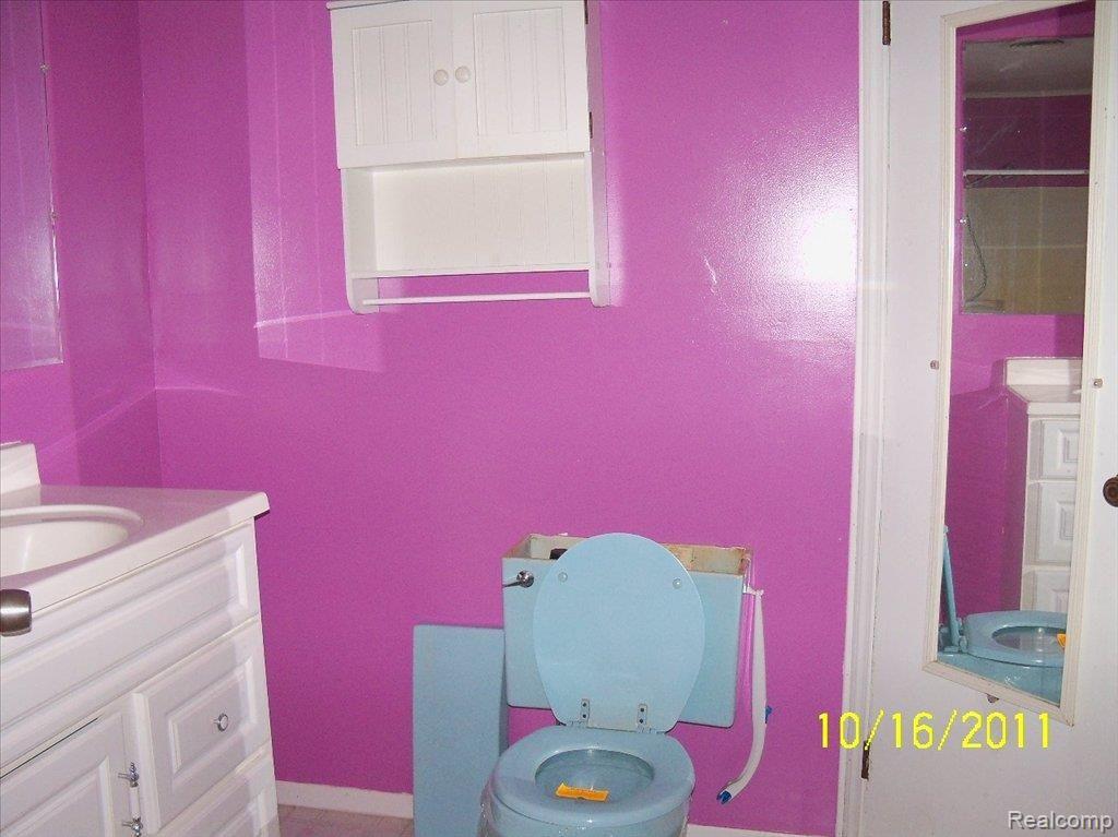 4435 Clifford Road Brighton, MI 48116 - Photo 8 of 8 100_9654