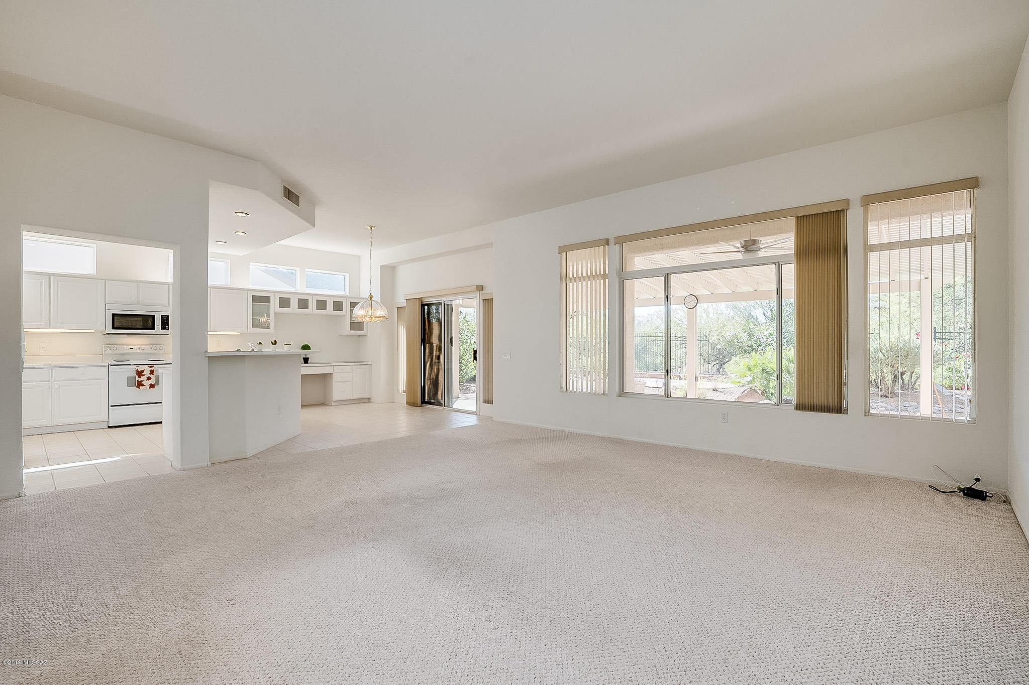 13591 North Pima Spring Way Oro Valley, AZ 85755 - Photo 5 of 49